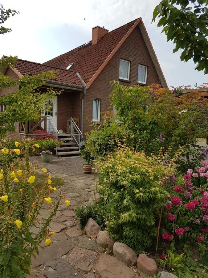 Ostseenähe Homestay Gadebusch Buitenkant foto